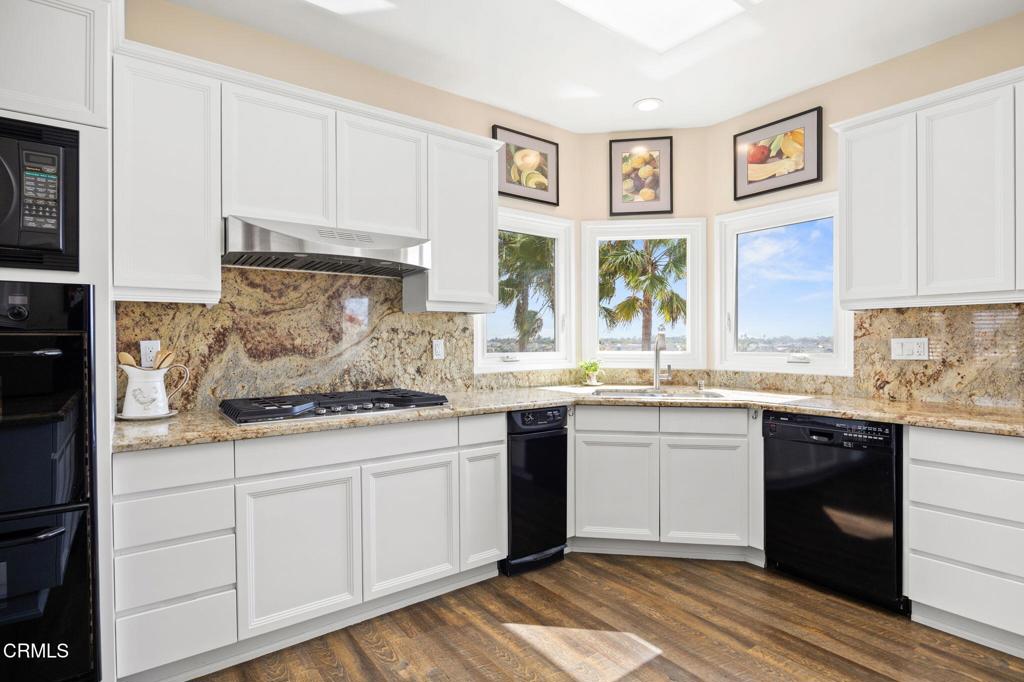 Harbour Island 1 - 413201 - Residential