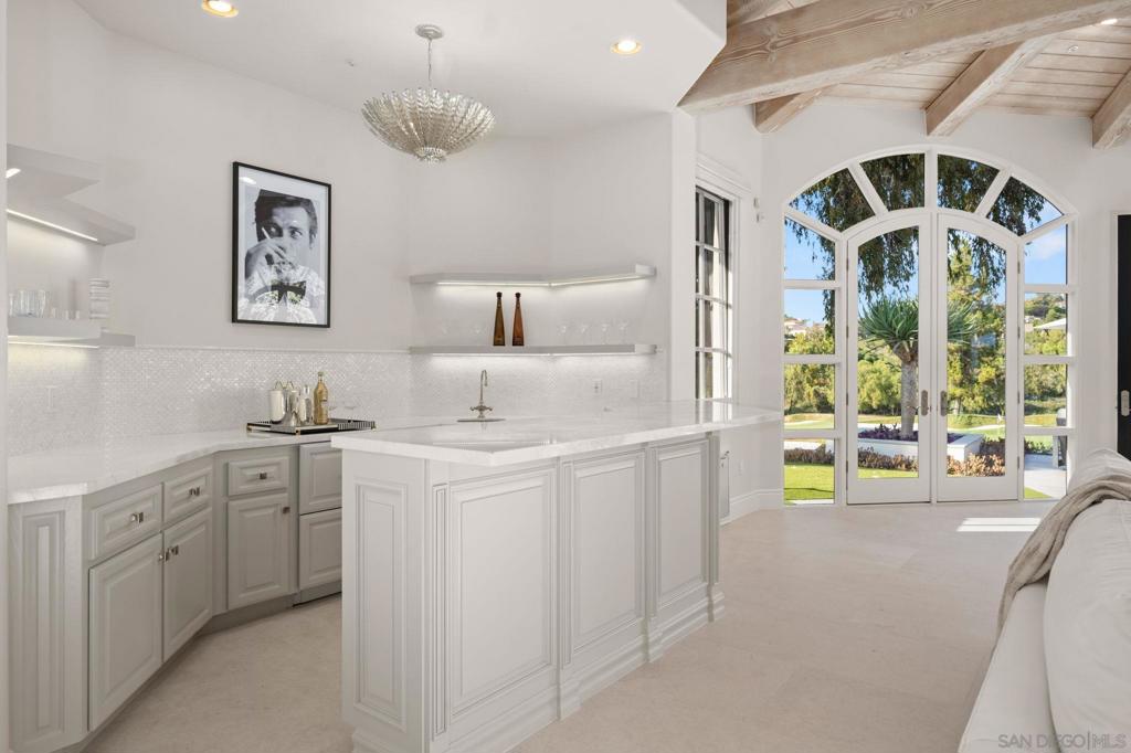 Rancho Santa Fe - Residential