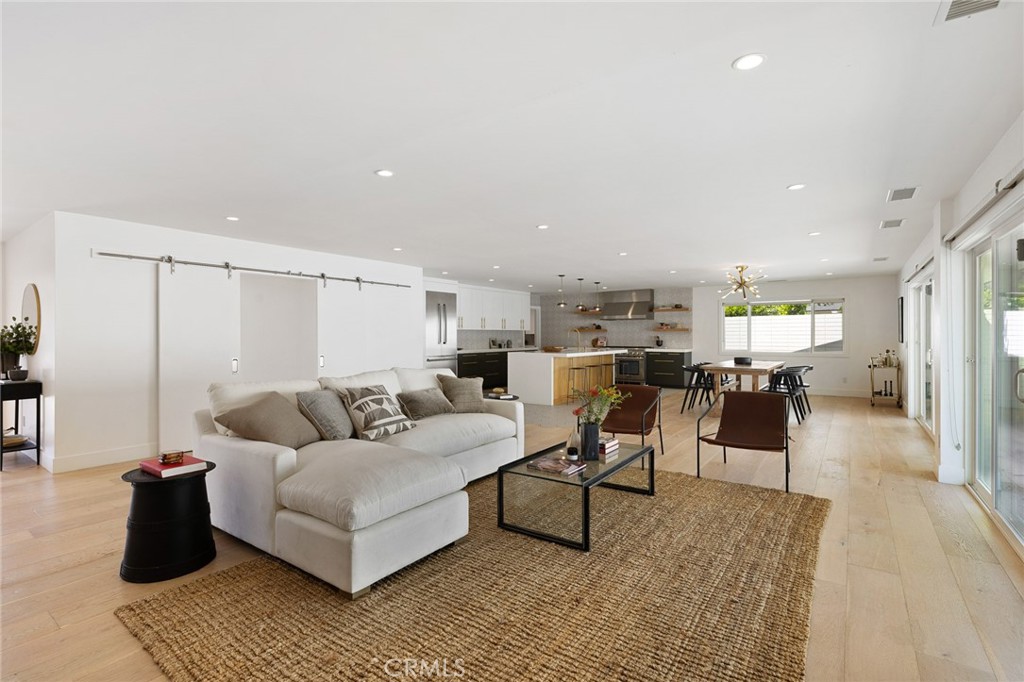 1628 Santiago Drive