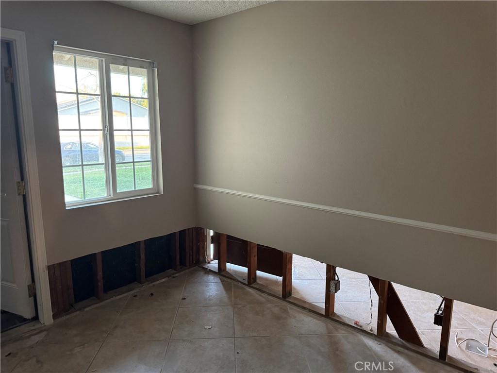 3186 E Radcliffe Avenue