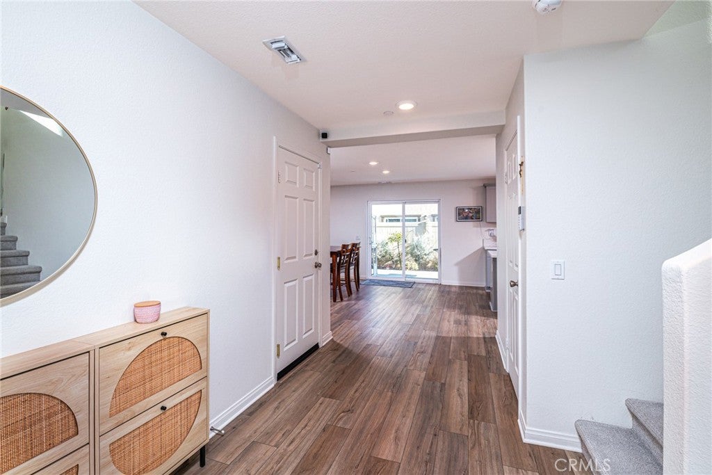 28297 Dusky Willow