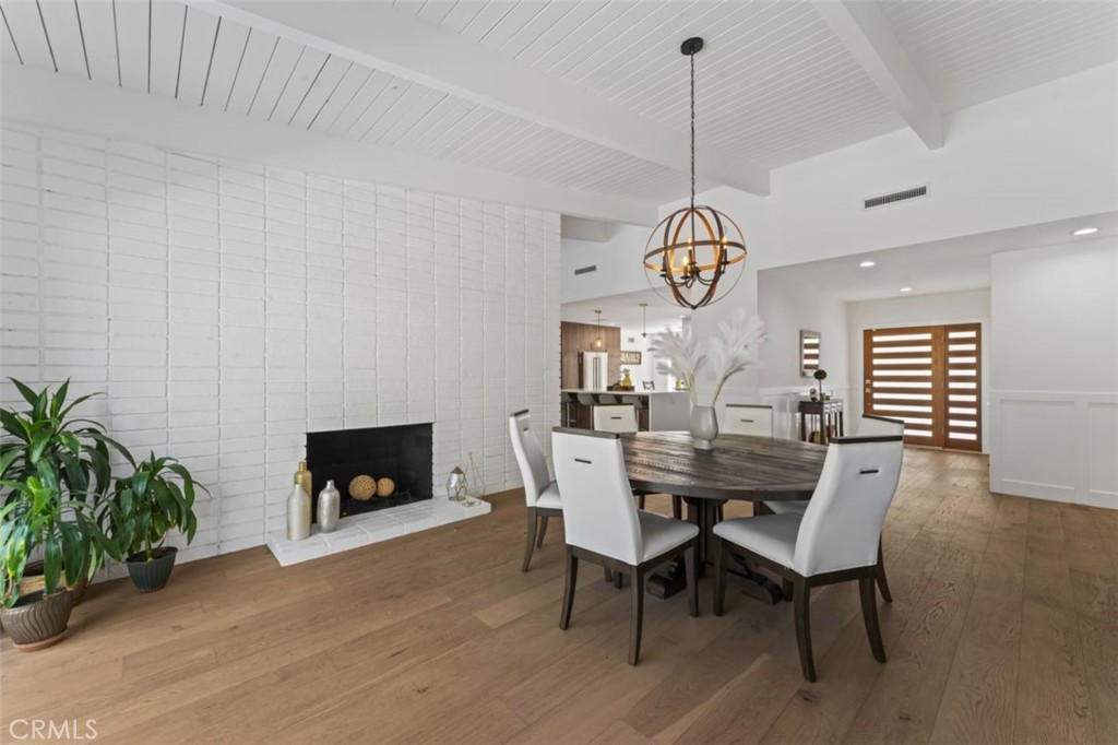 23761 Ladrillo Street