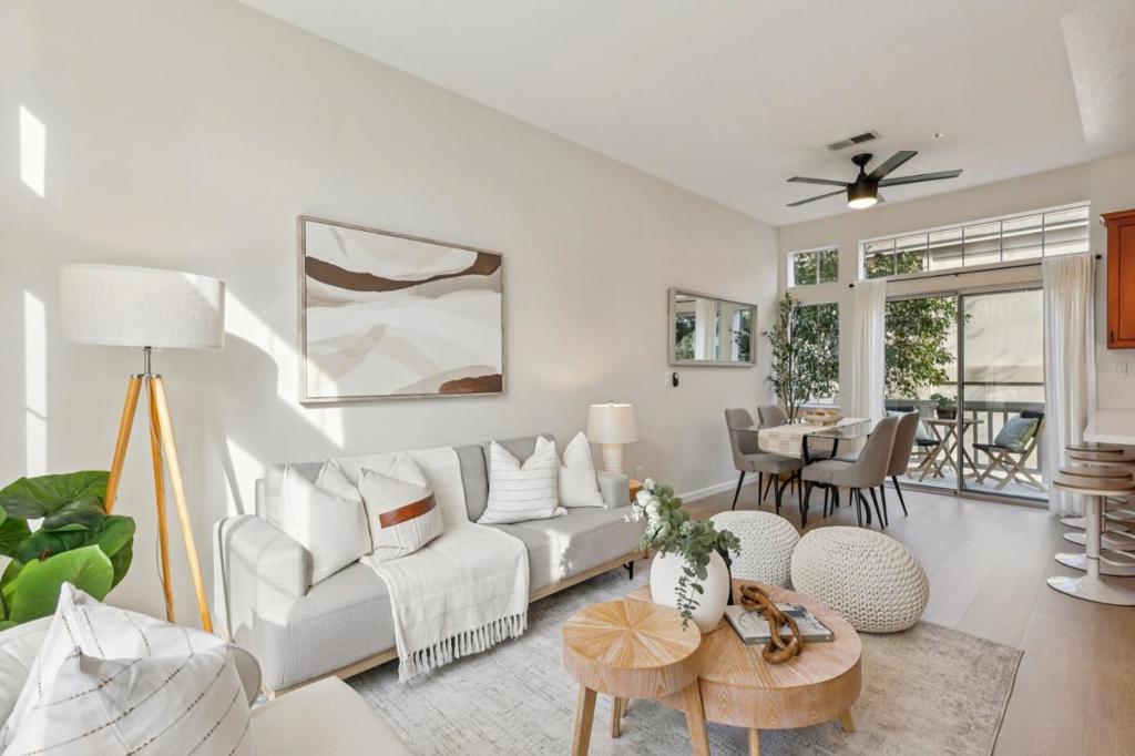 979 Pinto Palm Terrace 45