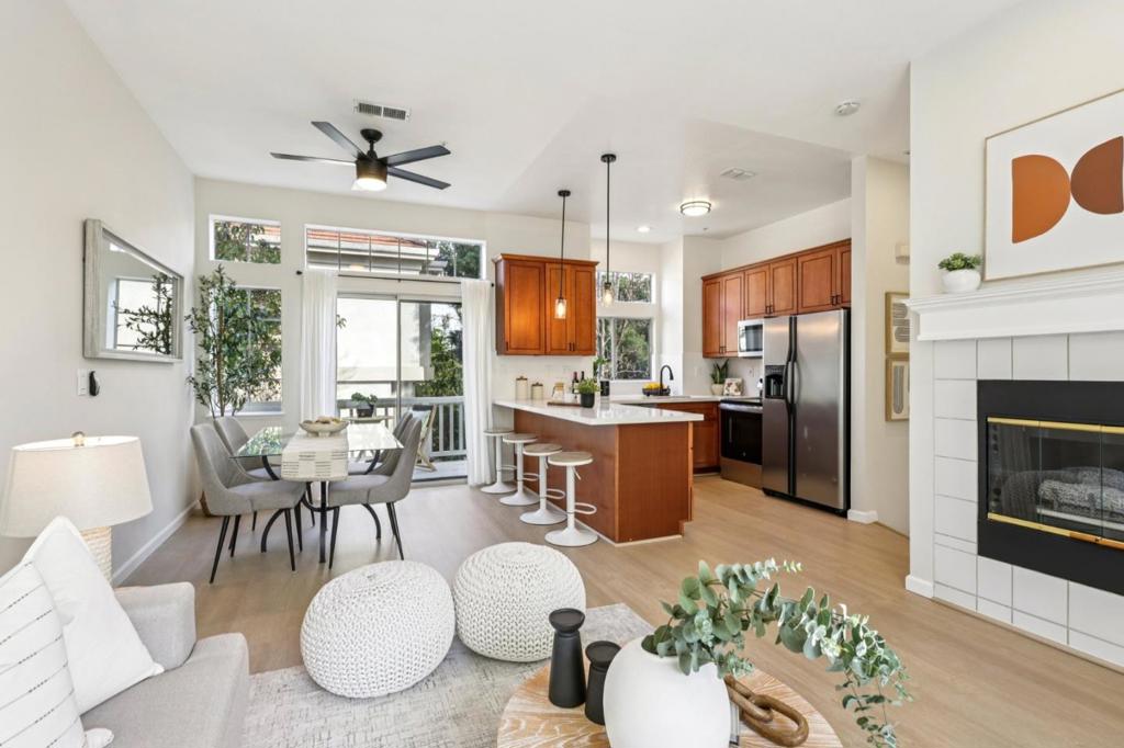 979 Pinto Palm Terrace 45