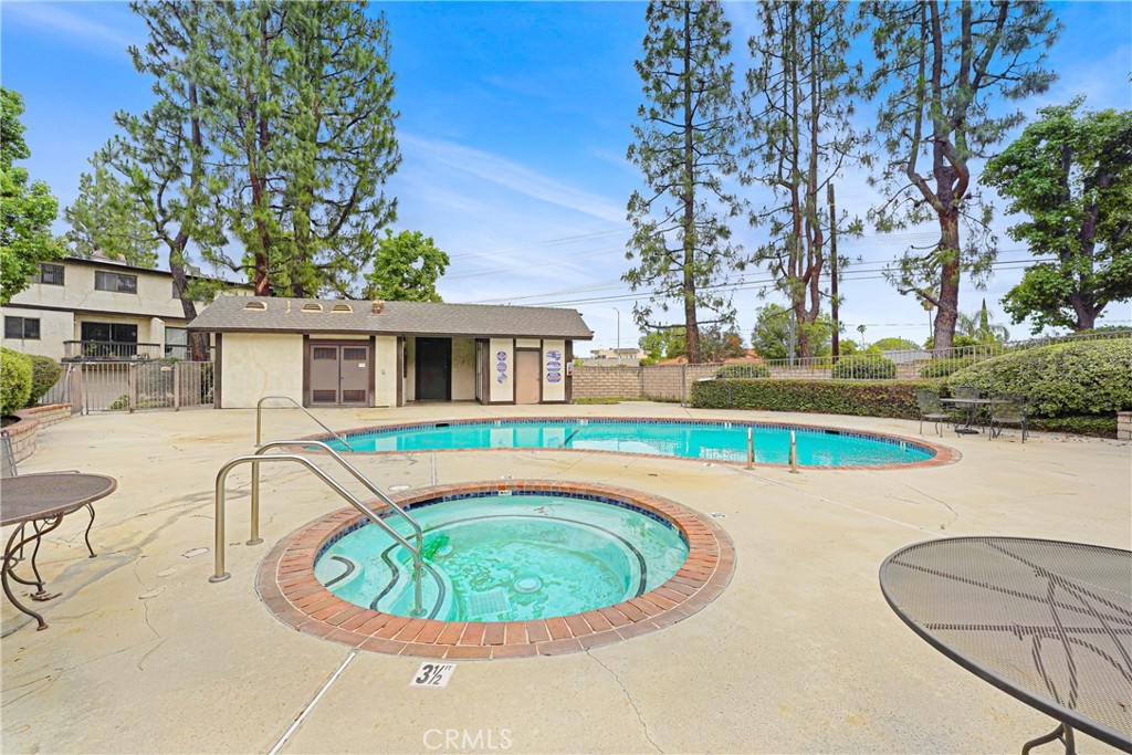 20737 Roscoe Boulevard 203