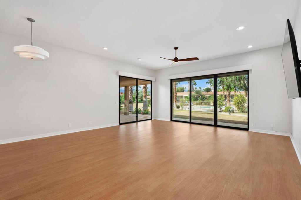 Indian Wells C.C. - Residential