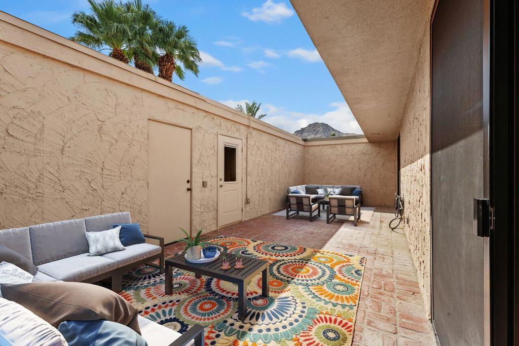 Indian Wells C.C. - Residential