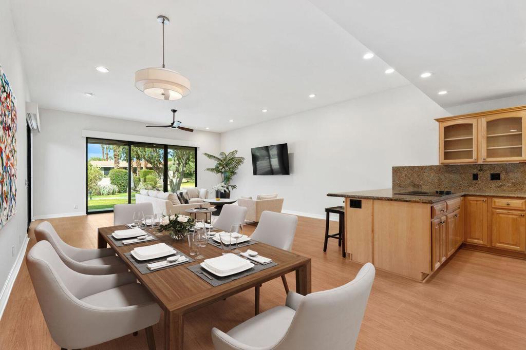 Indian Wells C.C. - Residential