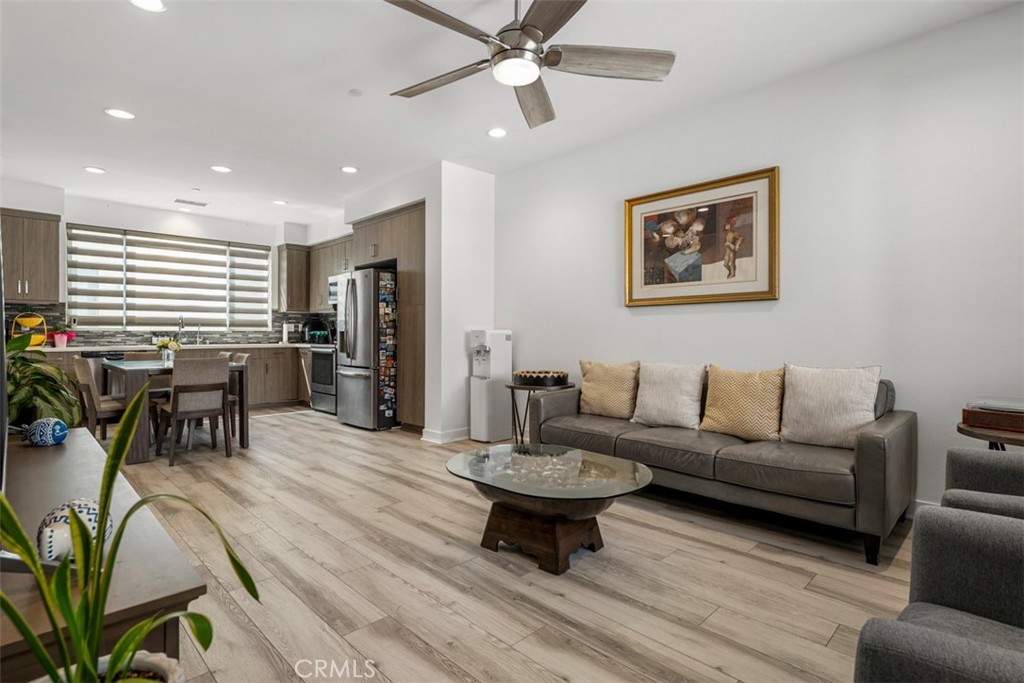 9914 Artesia 302