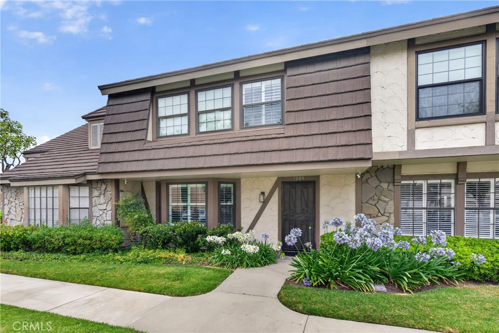 1209 Marble Lane
