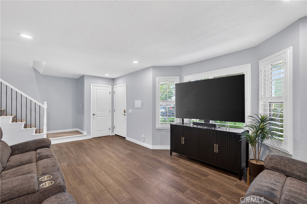 1209 Marble Lane