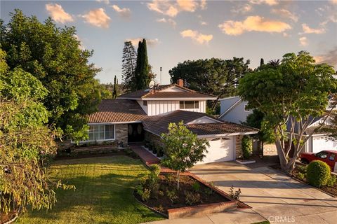 Photo of 25182 Vespucci RD, Laguna Hills, CA 92653 (MLS # BB26071088)