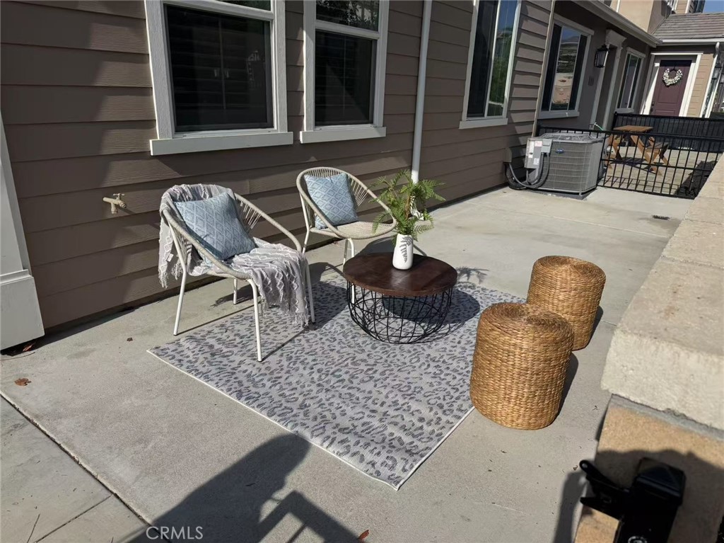 5603 Kate Way 4