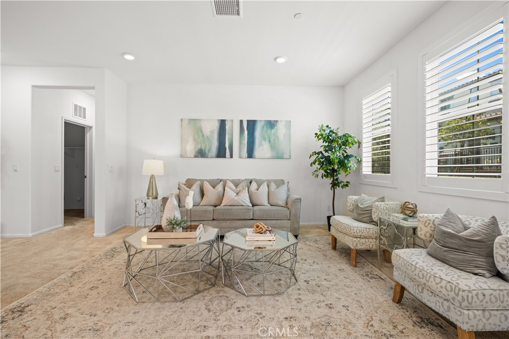 5603 Kate Way 4