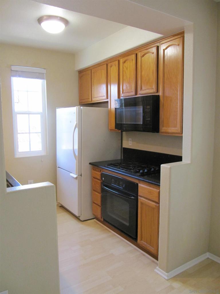 8656 New Salem St 55