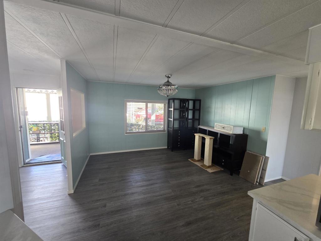 Spring Valley - Manufactured In Park