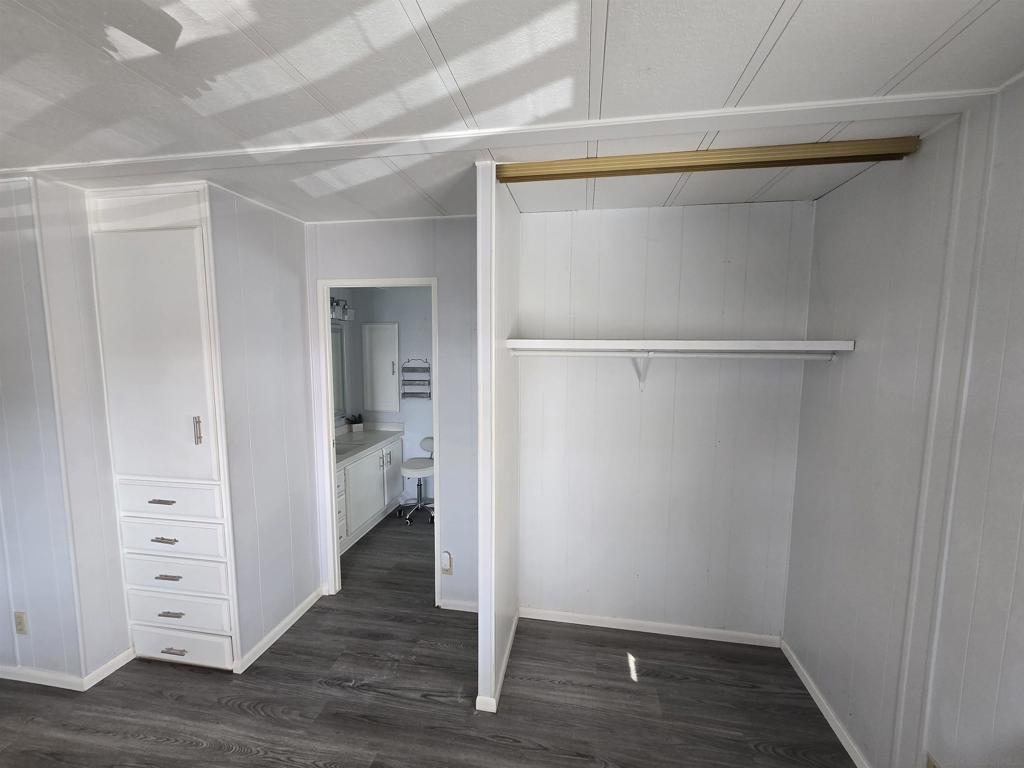 Spring Valley - Manufactured In Park