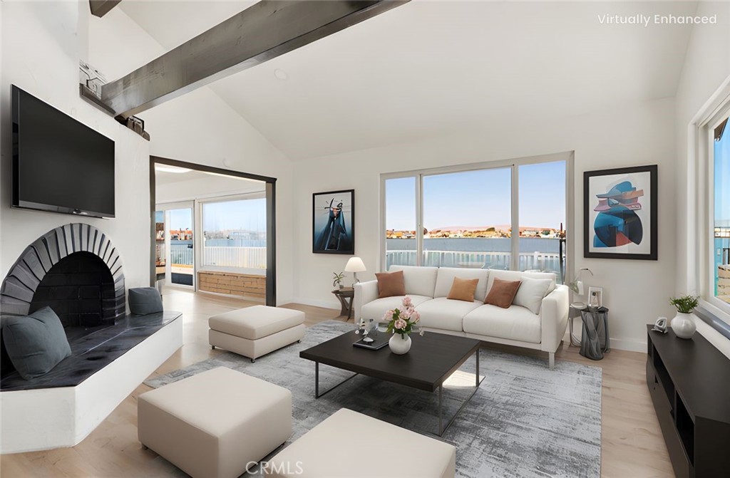 13835 Spring Valley