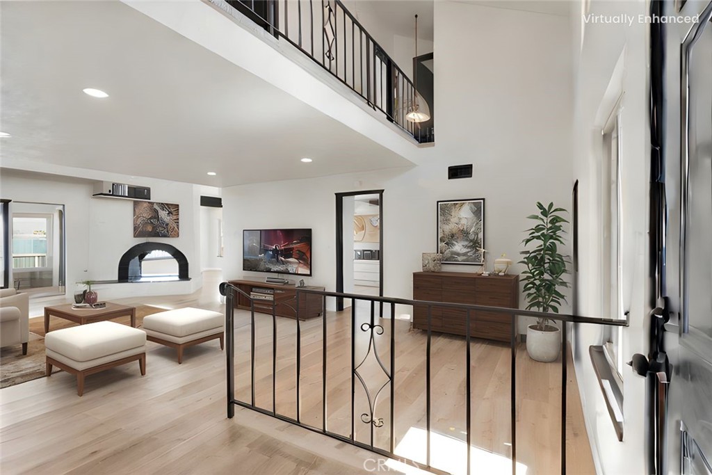 13835 Spring Valley