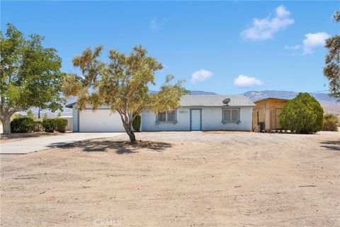 Photo of 35025 El Dorado Street, Lucerne Valley, CA 92356 (MLS # HD26023365)
