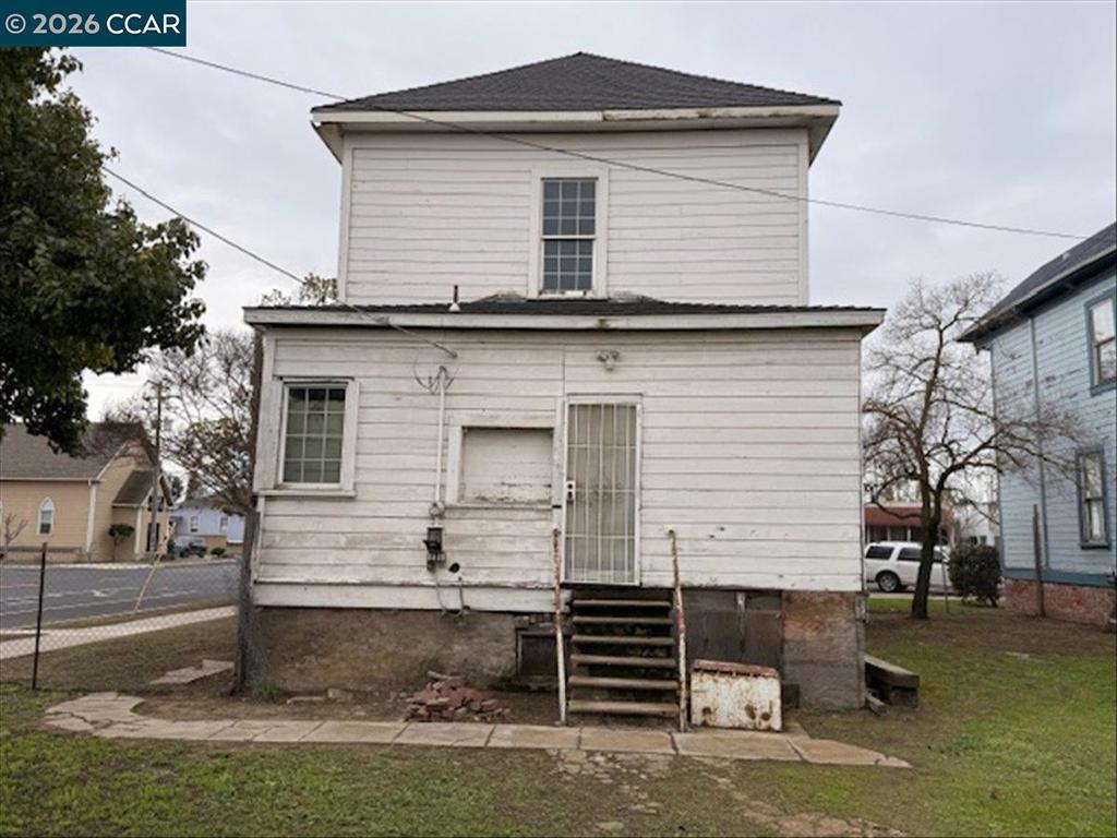 161 S 3Rd Ave