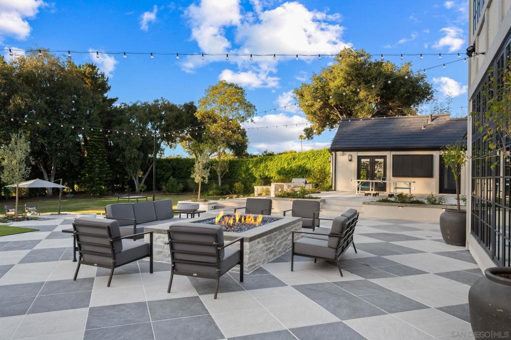 Rancho Santa Fe - Residential