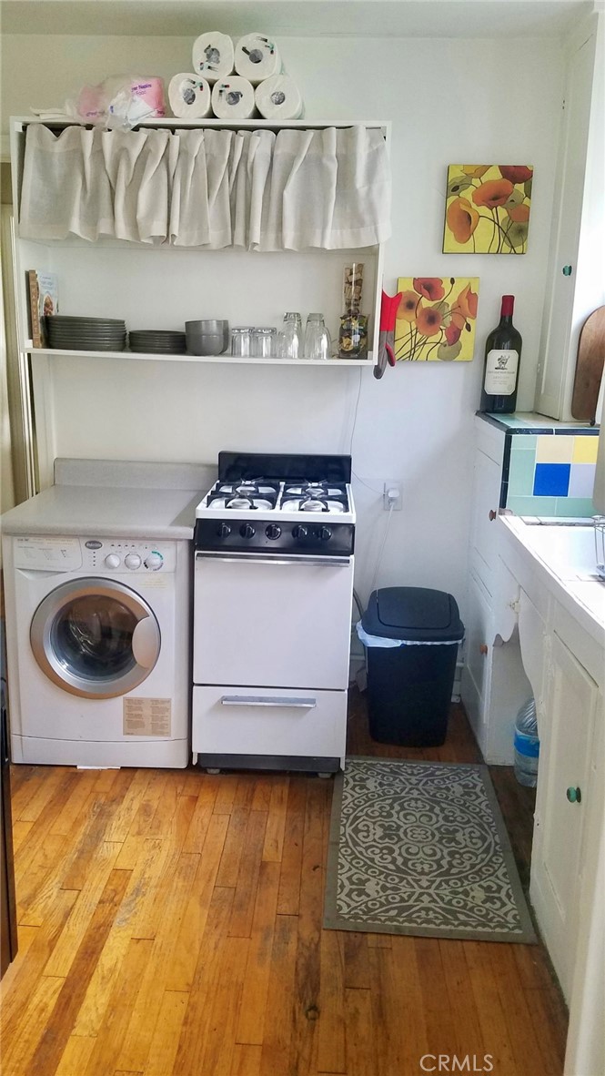 Balboa Peninsula (Residential) (BALP) - Residential Income