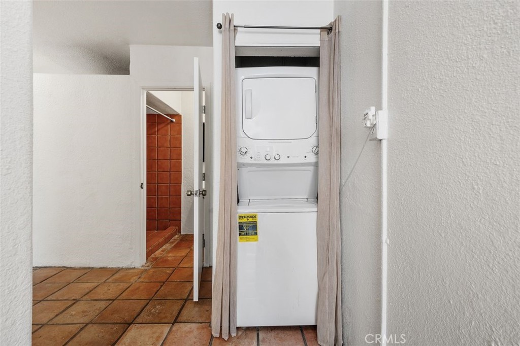 Balboa Peninsula (Residential) (BALP) - Residential Income