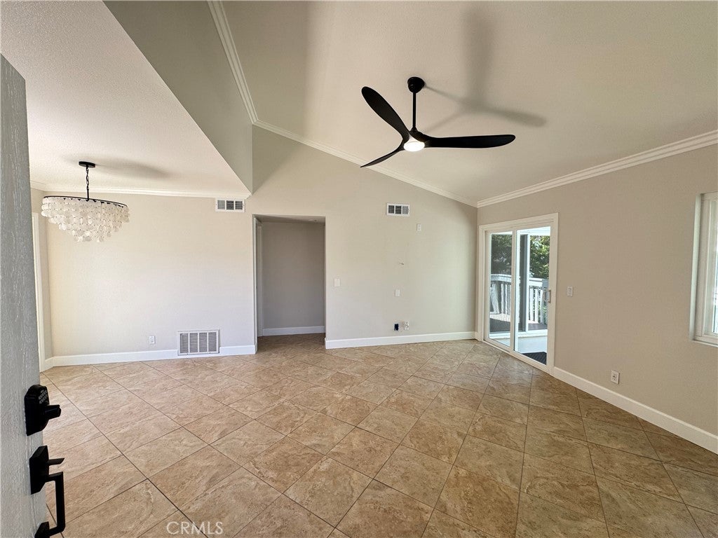 34008 Selva Road 393