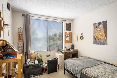 Tiny photo for 682 Bridgeport Circle #29, Fullerton, CA 92833 (MLS # PW26157909)