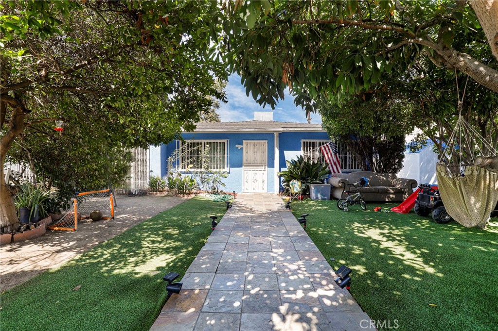 7545 White Oak Avenue
