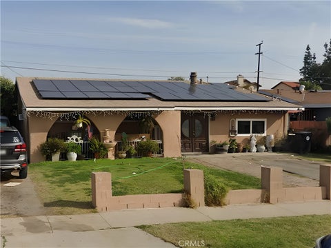 Photo of 621 S Sage AVE, Rialto, CA 92376 (MLS # IV26161053)