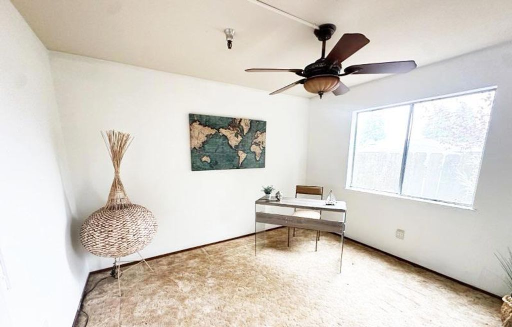 Photo of 121 Vista Prieta Ct, Santa Cruz, CA 95062 (MLS # ML82028420)