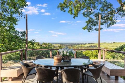 138 Bolivar Lane Portola Valley CA 94028