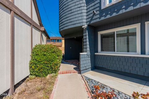 Tiny photo for 2516 Roosevelt Boulevard, Oxnard, CA 93035 (MLS # V1-28102)