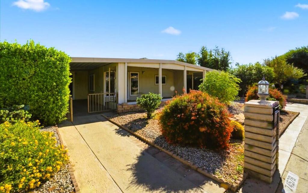 Portola Country Club - Manufactured In Park