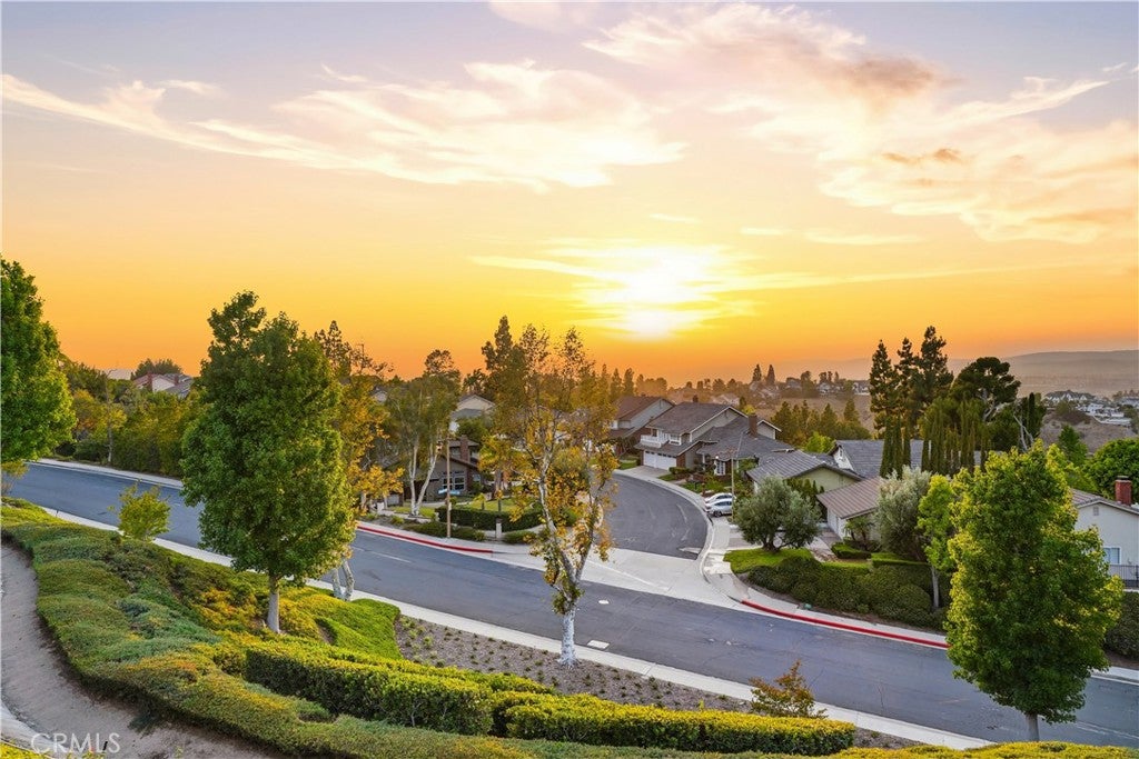 858 S BLUEBIRD CIRCLE