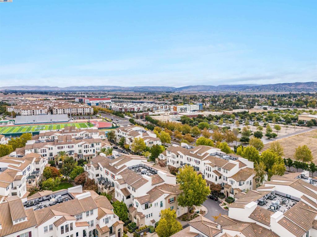 DUBLIN RANCH - Residential