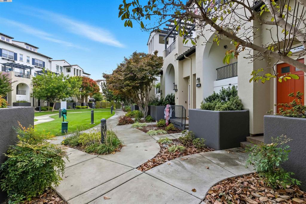 DUBLIN RANCH - Residential