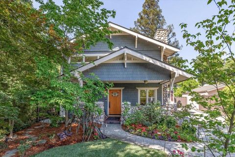 Photo of 15827 Linda Avenue, Los Gatos, CA 95032 (MLS # ML82044838)