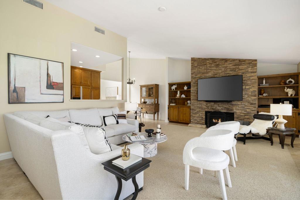 Desert Horizons C.C. - Residential
