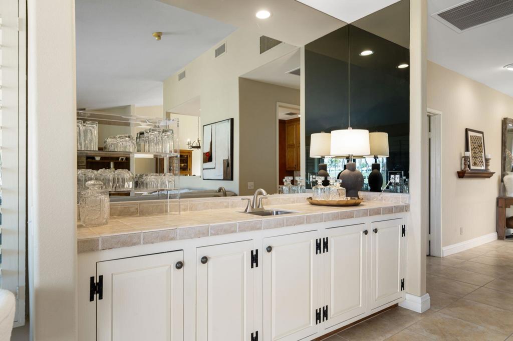 Desert Horizons C.C. - Residential