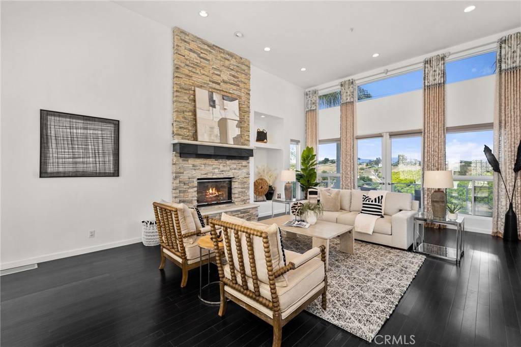 4462 Fallsbrae Road