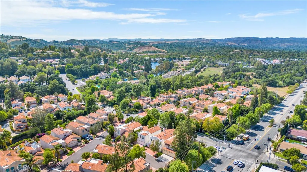 Calabasas, California 91302, United States, 3 Bedrooms Bedrooms, ,3 BathroomsBathrooms,Residential,Active,141242