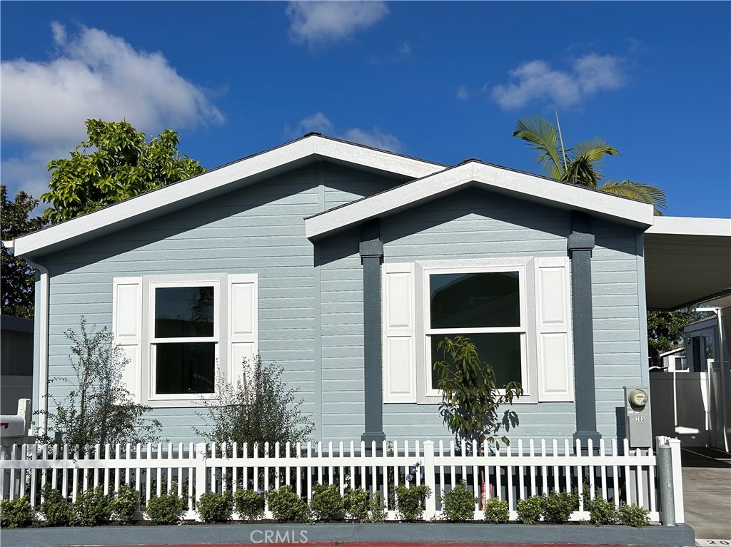 205 Tremont Dr