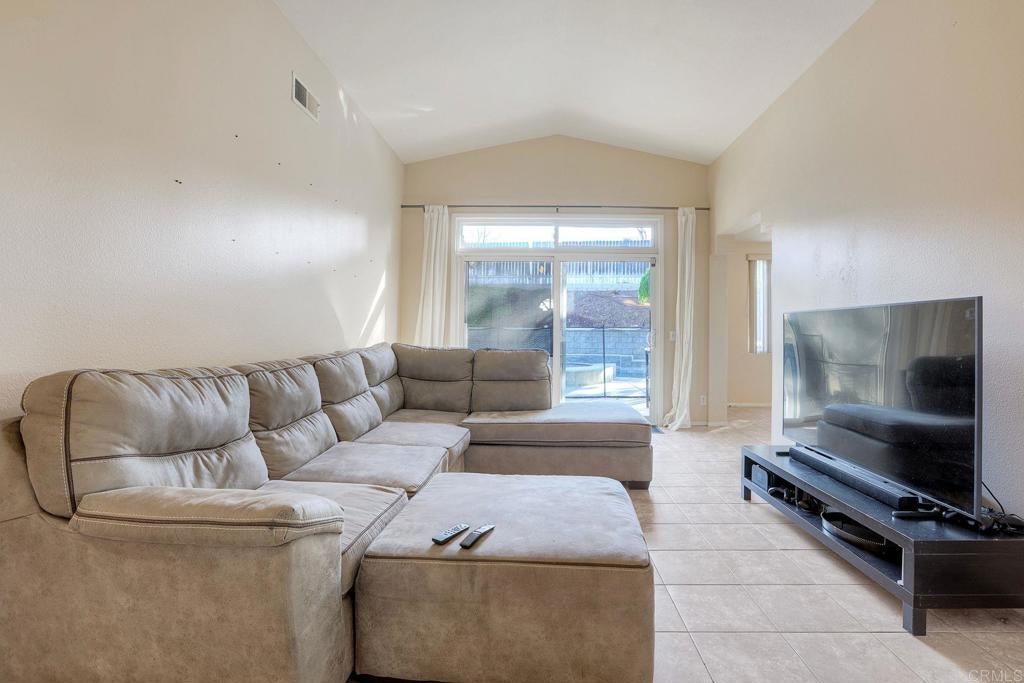 26030 Fox Run Ct
