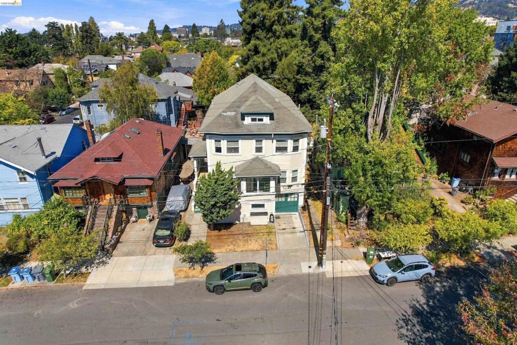 2307 2309 Prince St