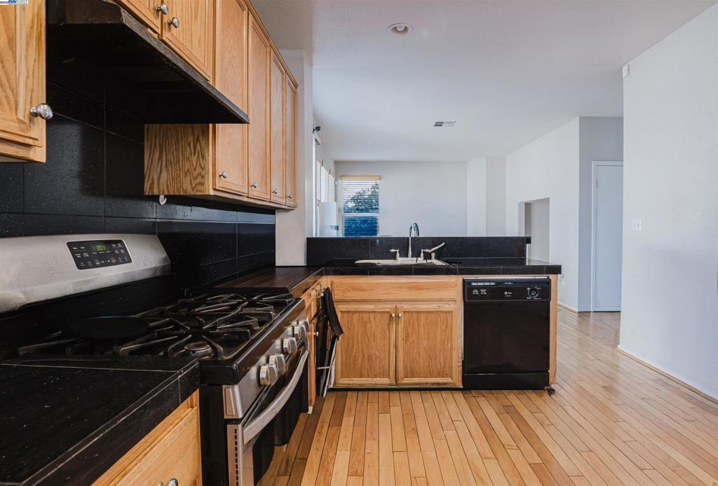 RYLAND JUNCTION - Residential