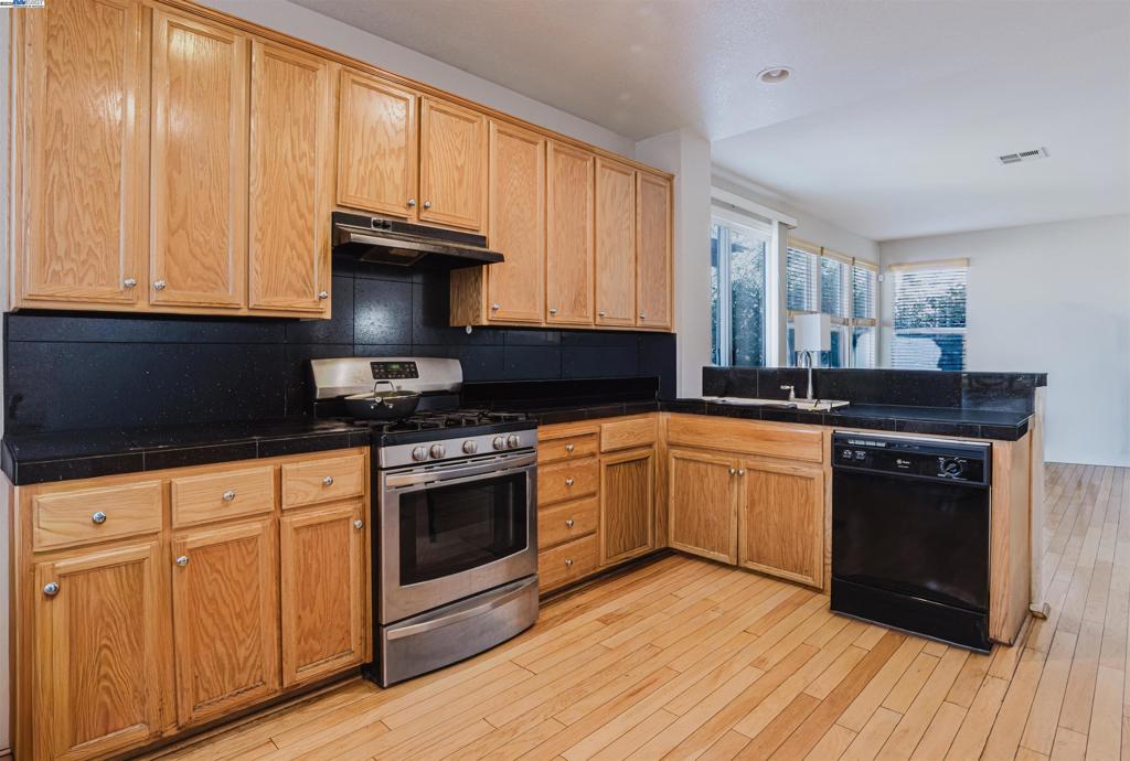 RYLAND JUNCTION - Residential