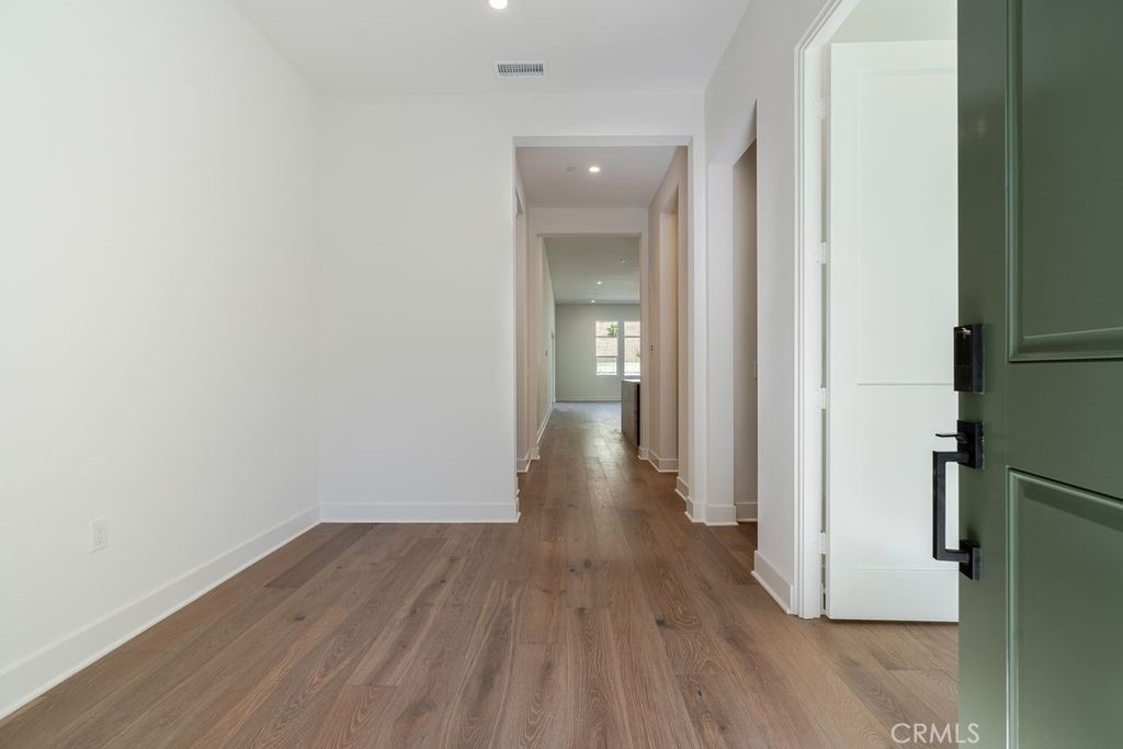 Properties 2 749 Via Arezzo Place